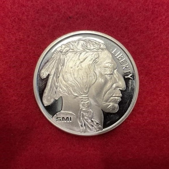 1 troy oz silver round for auction