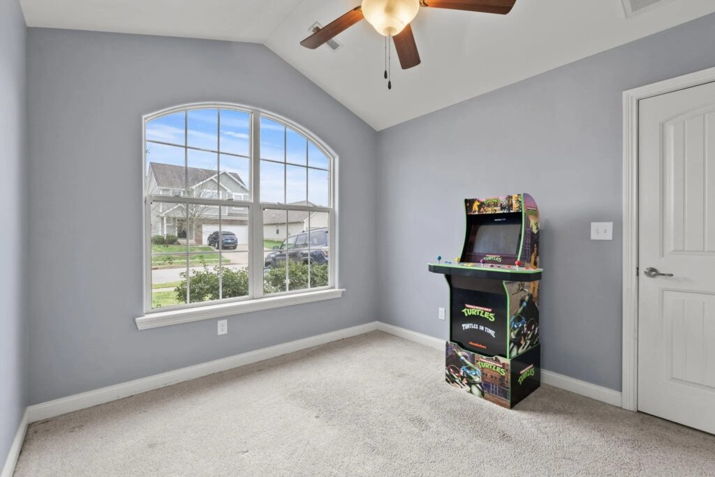 127 meadowcrest dr 5